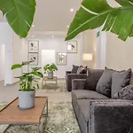 Villamarta Boutique